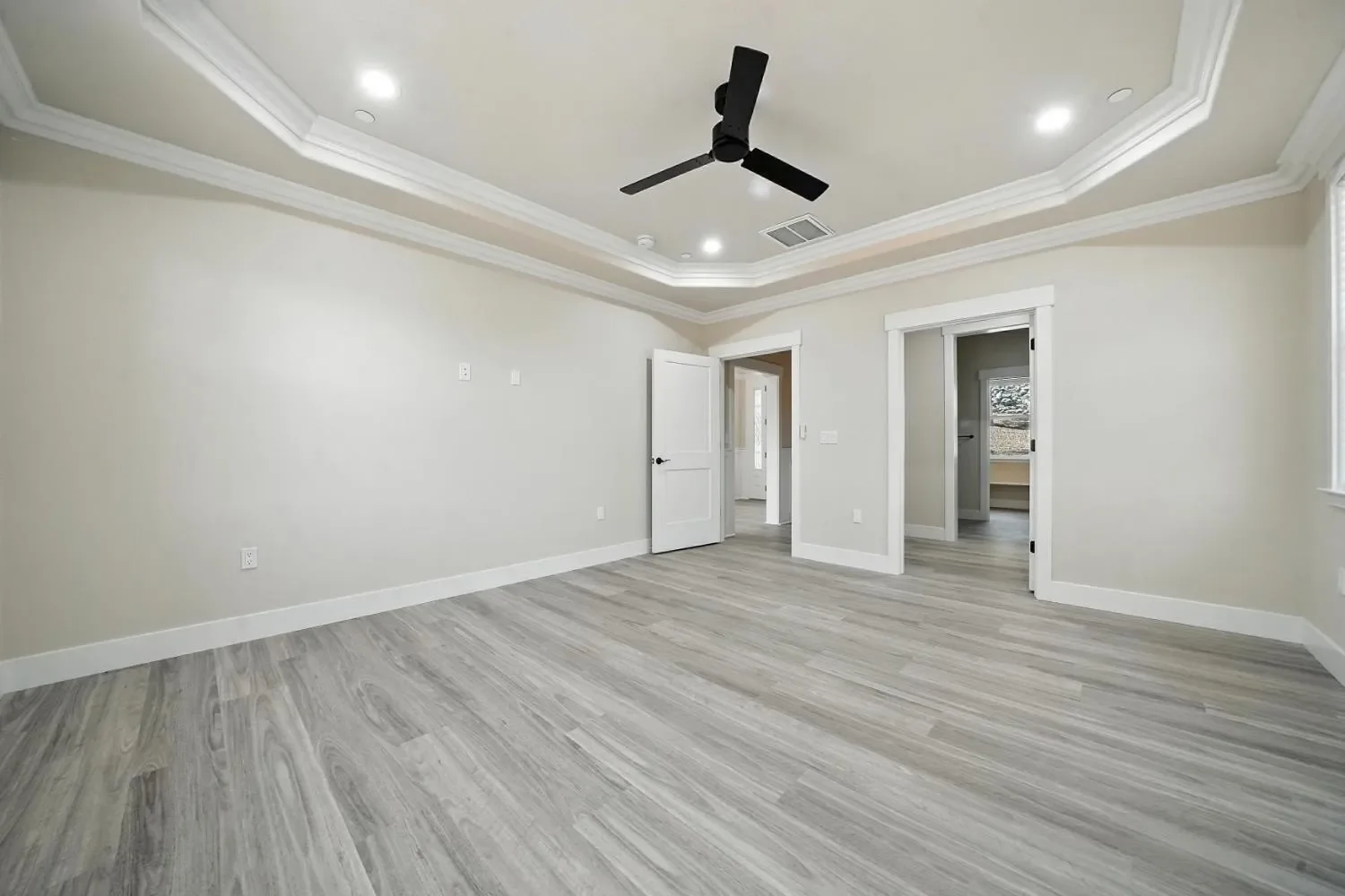 Gallery photo 10