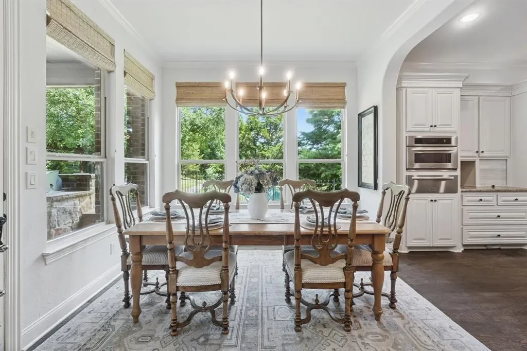 5803 Chalford Common, Colleyville, Texas, United States. - Photo 10