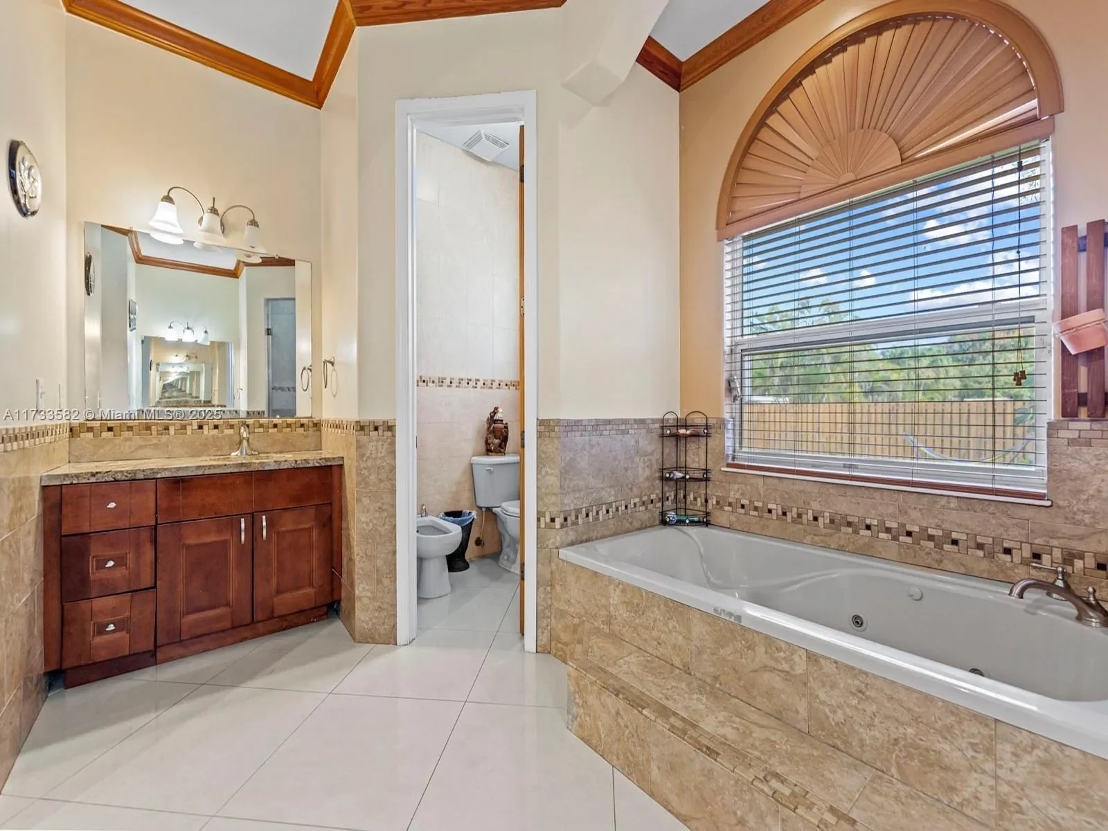 24225 SW 198th Ave, Homestead, Florida, United States. - Photo 4