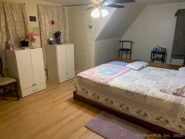 105 Fox Street, Bridgeport, Connecticut, United States. - Photo 16