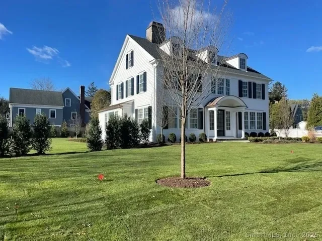 36 Maple Ave S, Westport, Connecticut, United States. - Photo 7