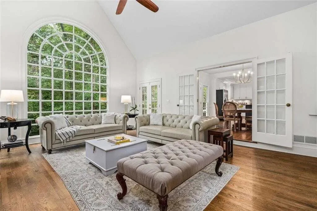 Gallery photo 11
