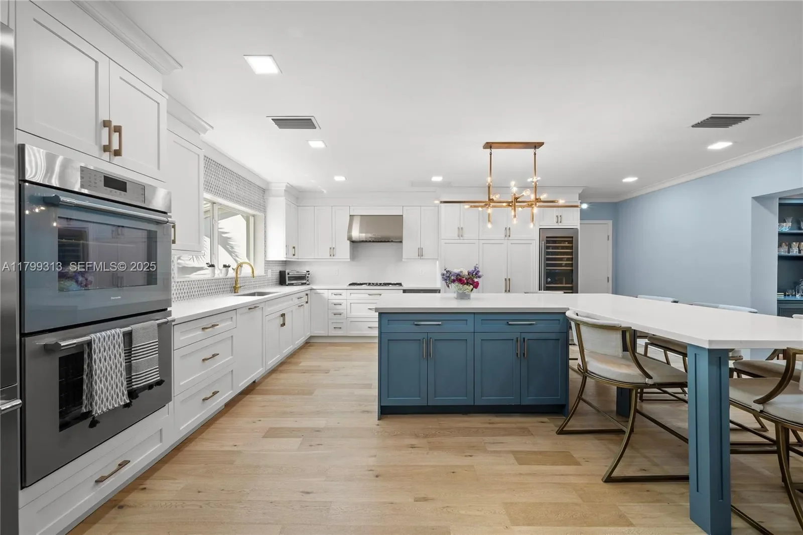 725 Vilabella Ave, Coral Gables, Florida, United States. - Photo 8