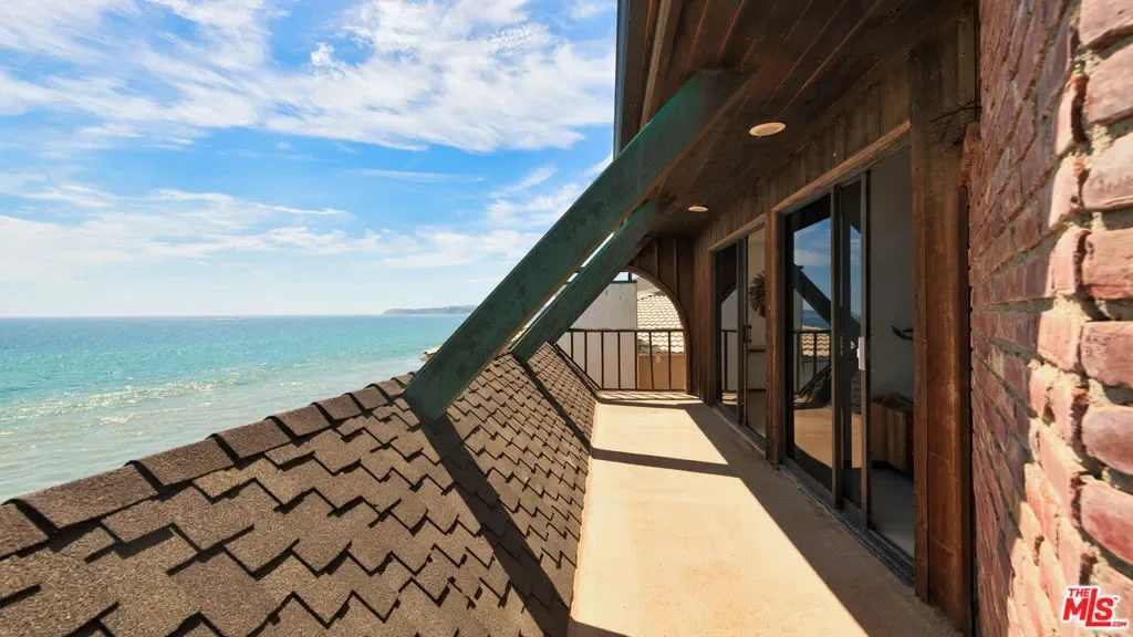 26902 Malibu Cove Colony Drive, Malibu, California, United States. - Photo 2