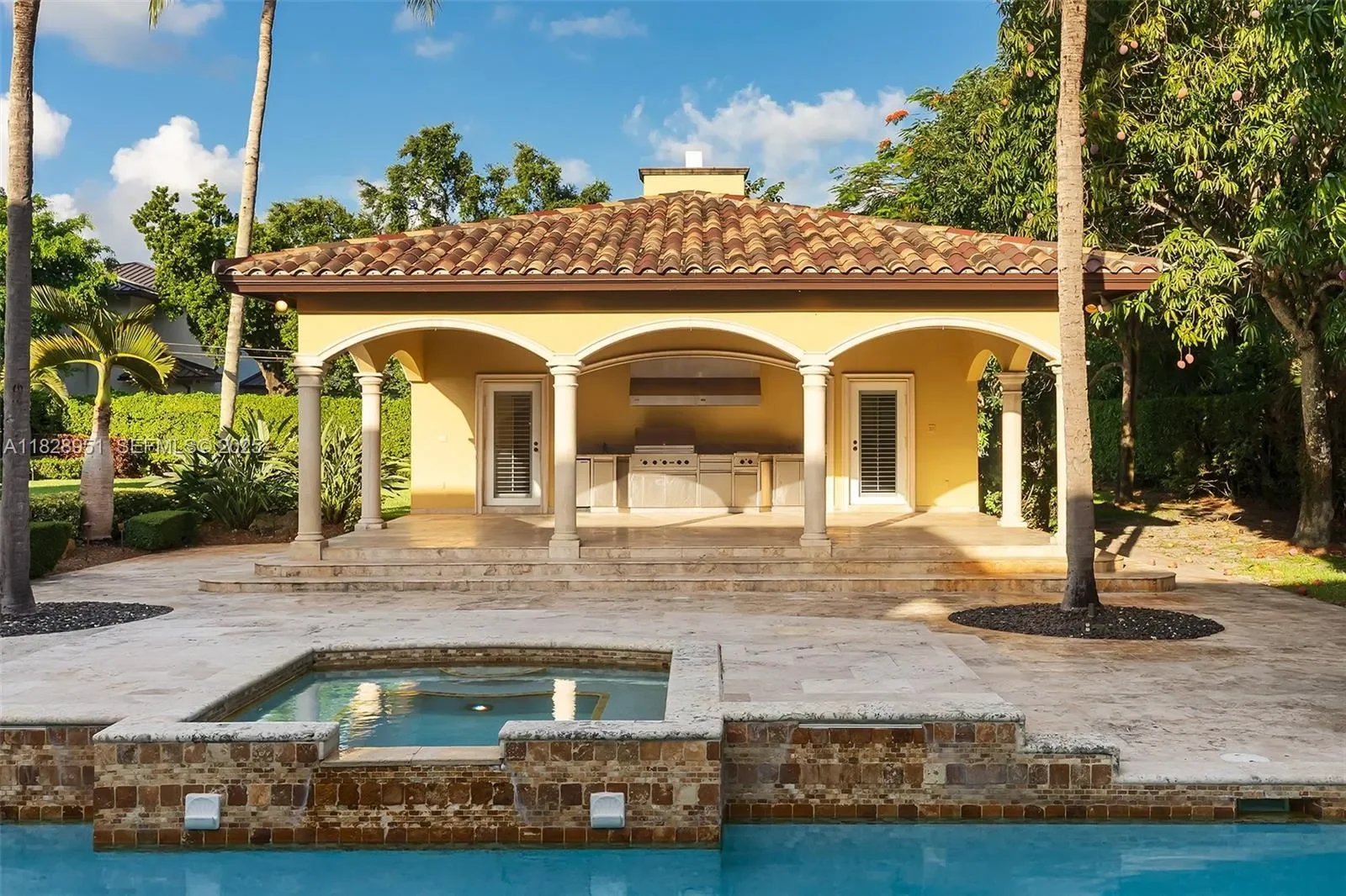 10851 SW 63rd Ave, Coral Gables, Florida, United States. - Photo 30