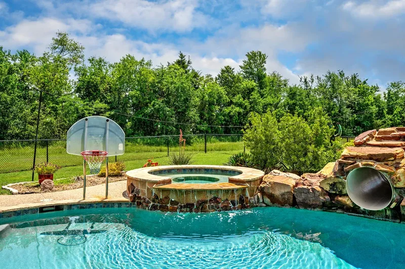 209 Chrissa Drive, Pottsboro, TX 75076, Pottsboro, Texas, United States. - Photo 36