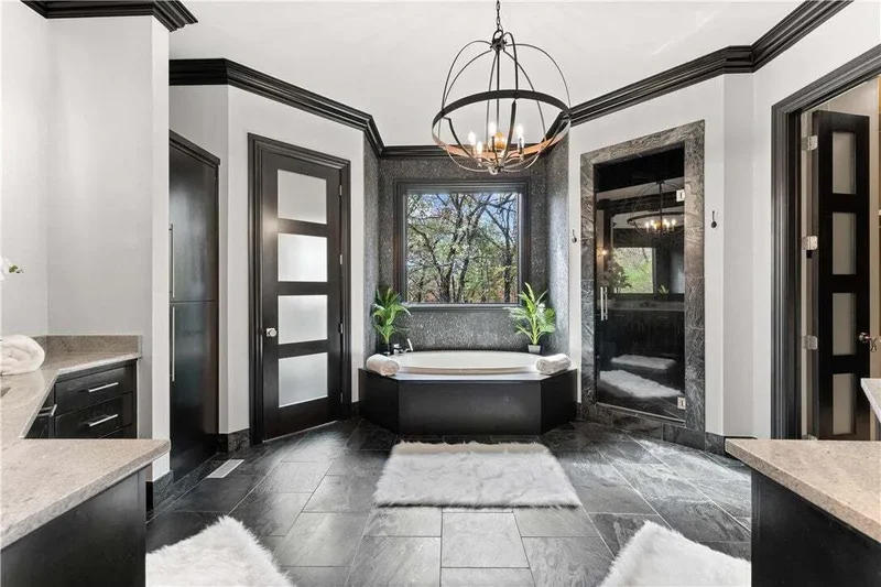 2369 E Ridgewood Lane, Fayetteville, AR 72703, Fayetteville, Arkansas, United States. - Photo 23