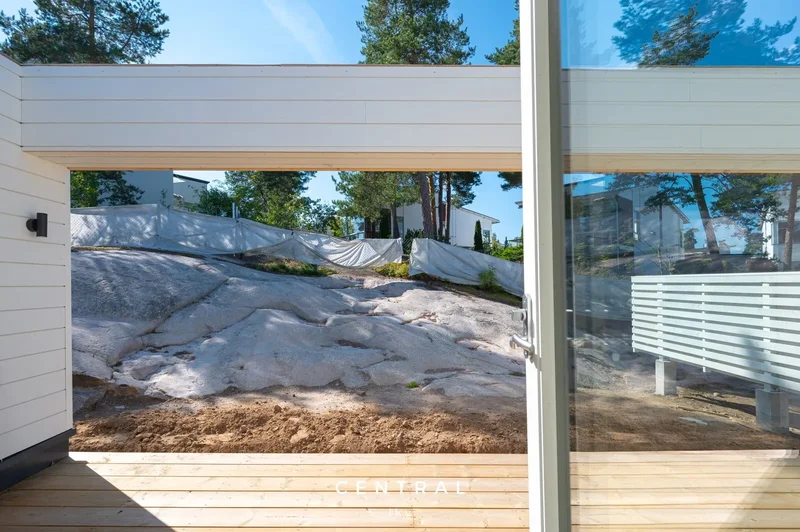 Exclusive coastal residence with spacious terraces and sea views