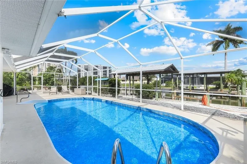 8552 Lagoon RD, Fort Myers Beach, Florida, United States. - Photo 18