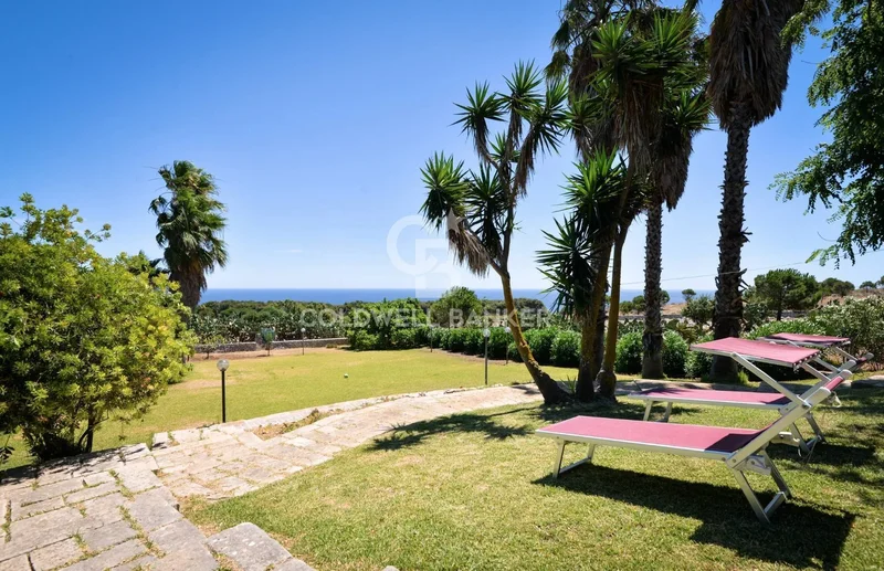 Villa for sale in Santa Cesarea Terme