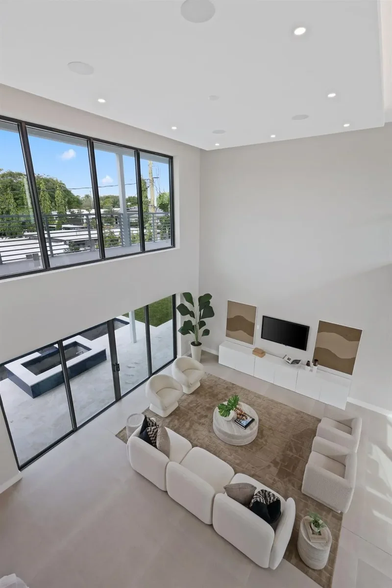 2015 NE 4th Ave, Wilton Manors, Florida, United States. - Photo 41