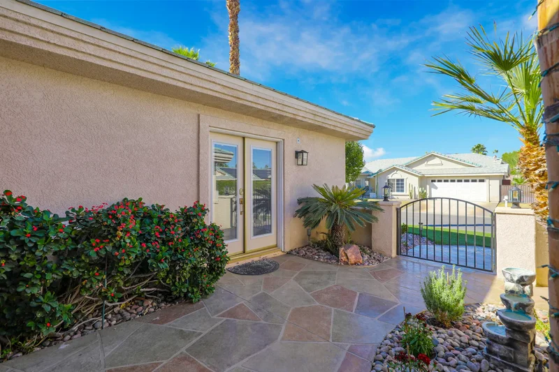 54 Sutton Place E, Palm Desert, California, United States. - Photo 31
