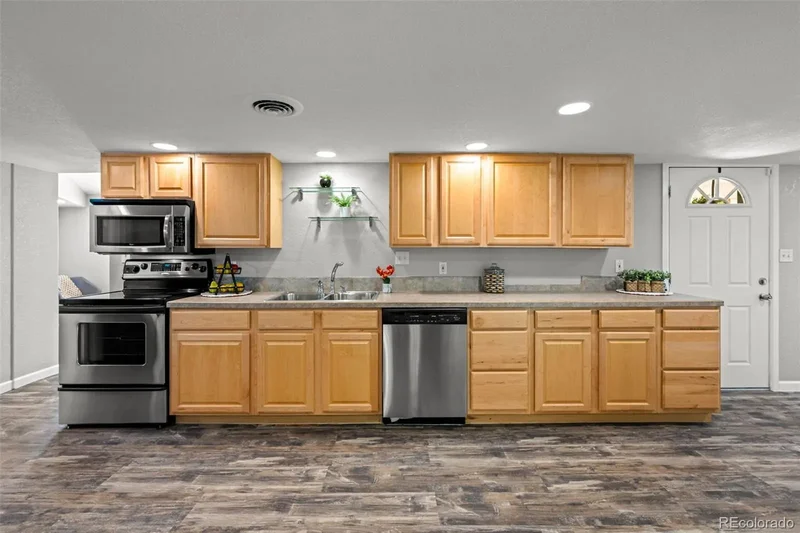 425 Pike Street, Golden, CO 80401, Golden, Colorado, United States. - Photo 10