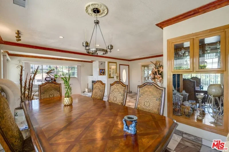 5427 Bushnell Way, Los Angeles, California, United States. - Photo 12