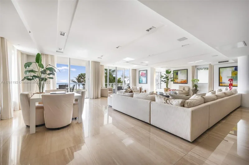 125 Ocean Dr U-0303, Miami Beach, Florida, United States. - Photo 6