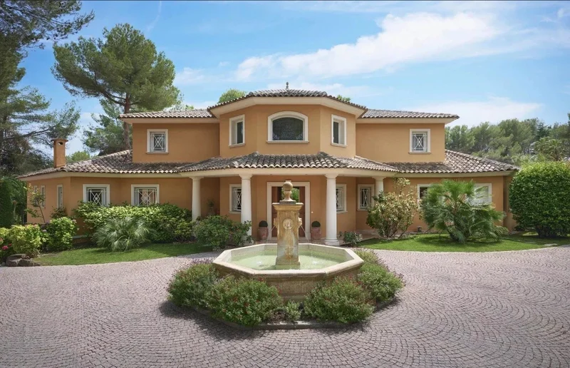 Mougins, Provence-Alpes-Côte d'Azur, France. - Photo 7