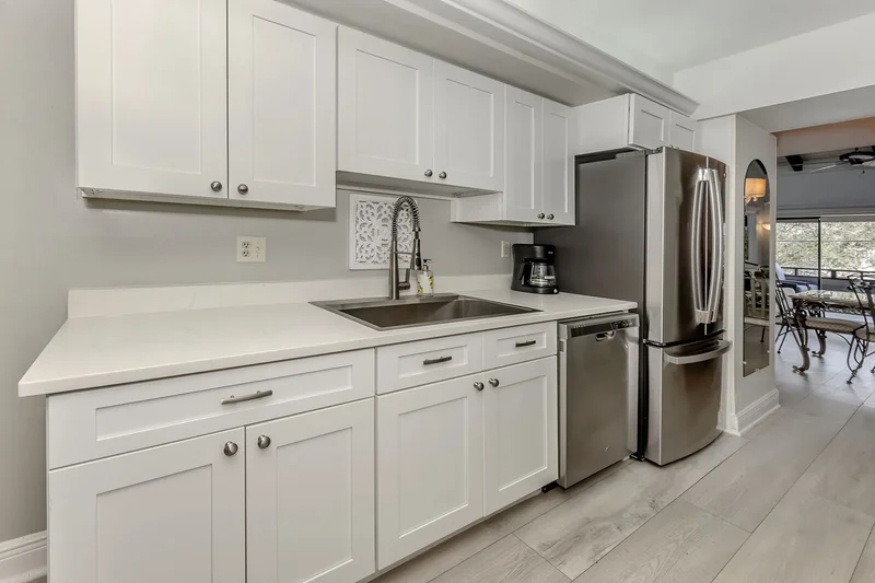 1555 Tarpon Center Drive , 203, Venice, FL 34285, Venice, Florida, United States. - Photo 7