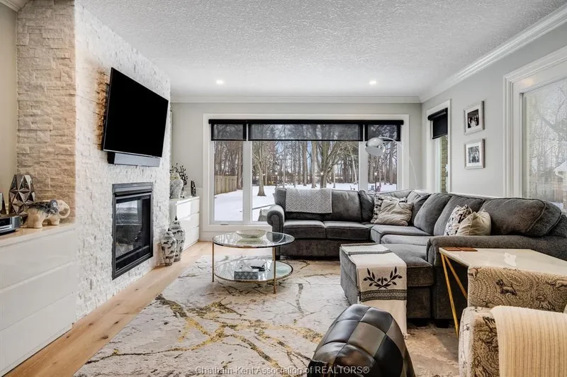 877 CHARING CROSS Road, Chatham, ON N7M 5H3, Chatham, Ontario, Canada. - Photo 21