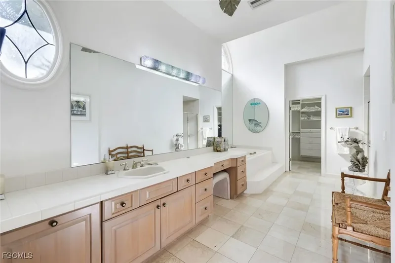 15500 Gullane Court, Fort Myers, FL 33912, Fort Myers, Florida, United States. - Photo 18