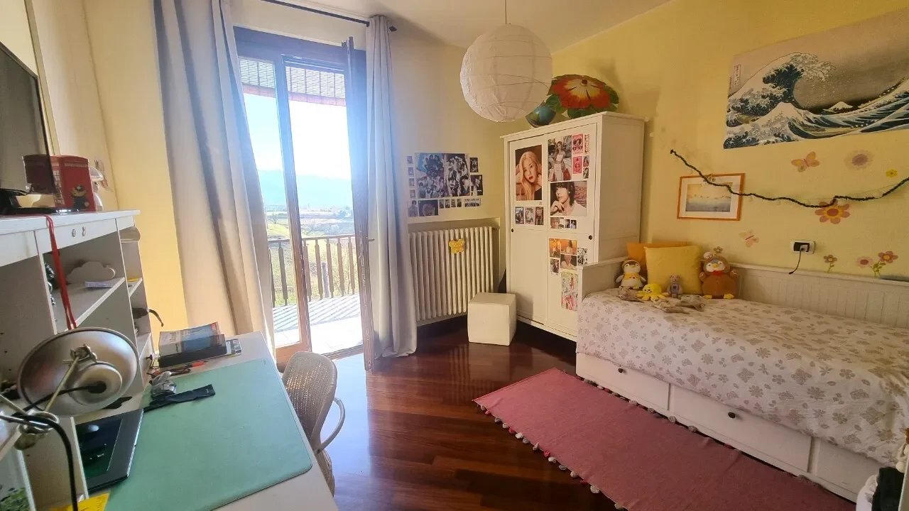 Sorisole, Lombardy, Italy. - Photo 23