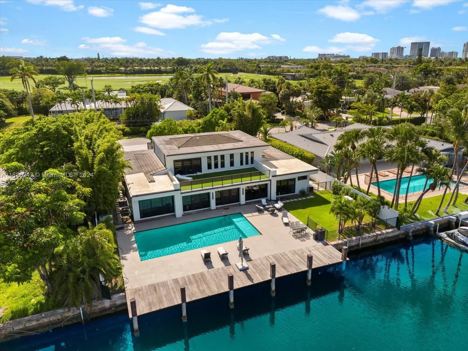 1601 Diplomat Pkwy, Hollywood, Florida, United States. - Photo 22