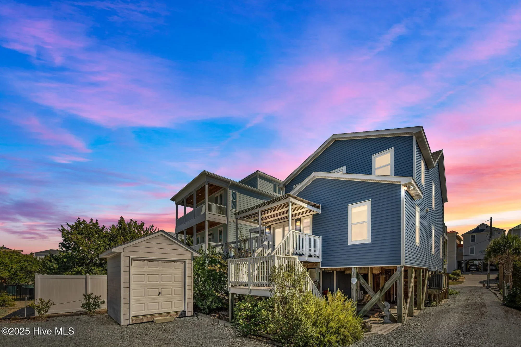 Single Family Residence in Surf City