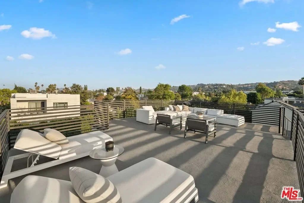 4532 Calhoun Avenue, Los Angeles, California, United States. - Photo 41