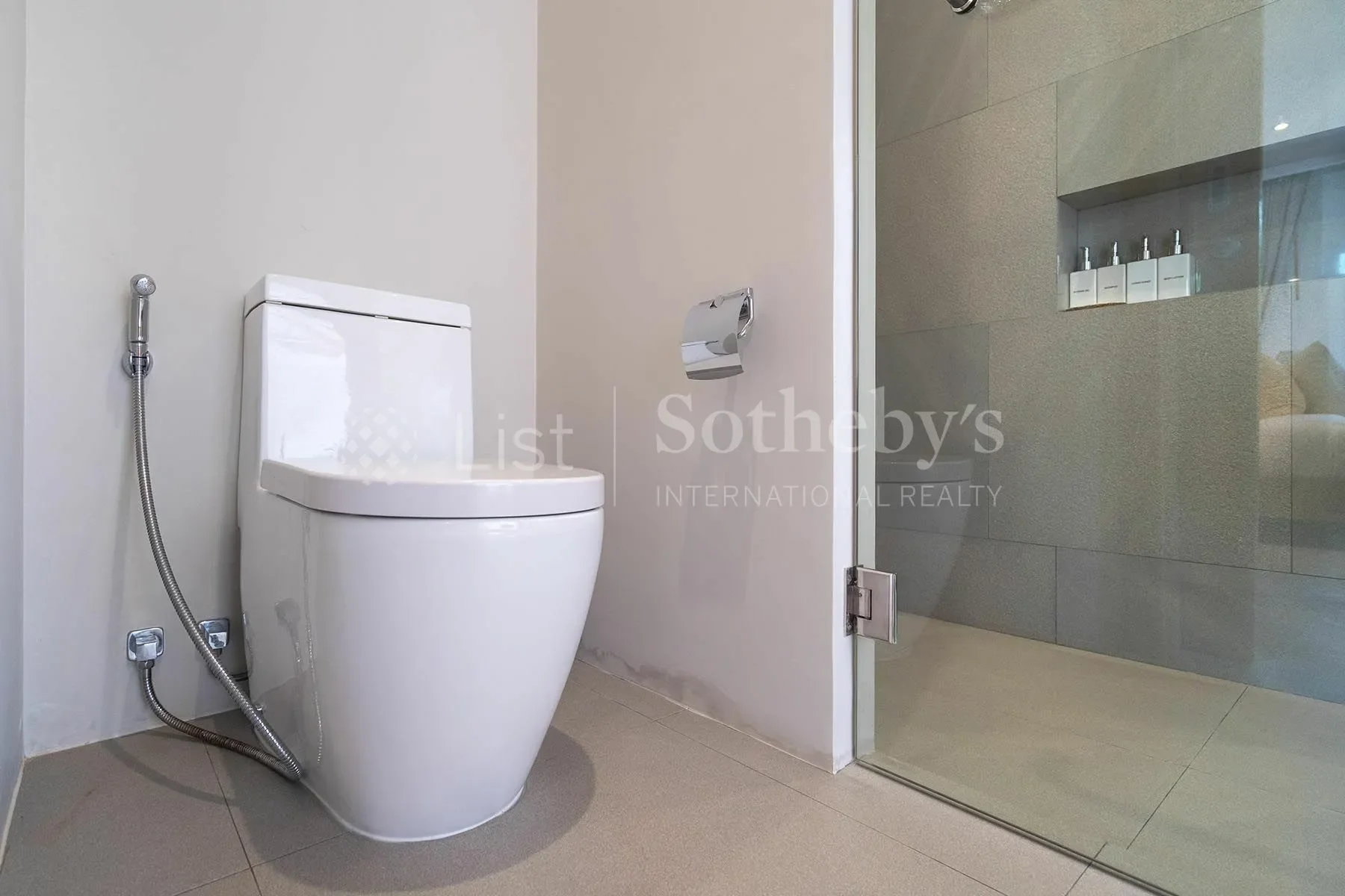 Gallery photo 12