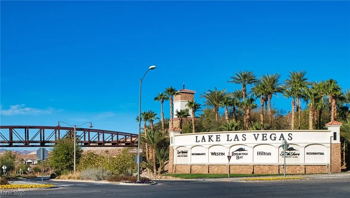 8 Vista Outlook Street, Henderson, Nevada, United States. - Photo 43