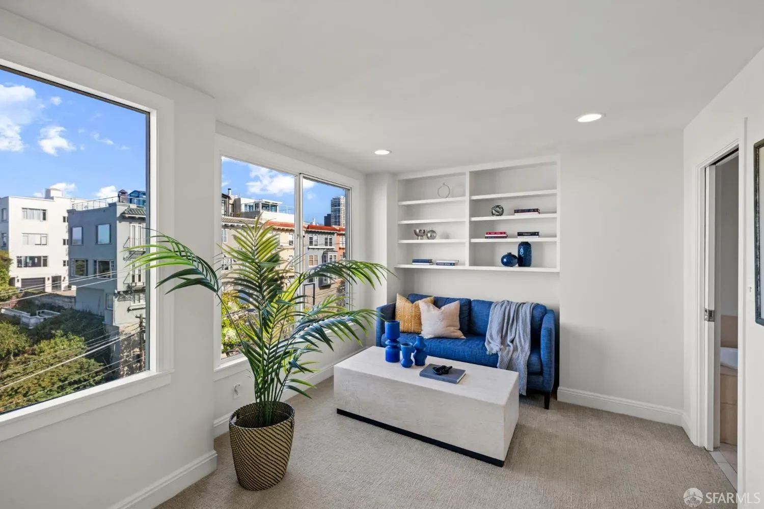 2341 Leavenworth Street, San Francisco, California, United States. - Photo 24