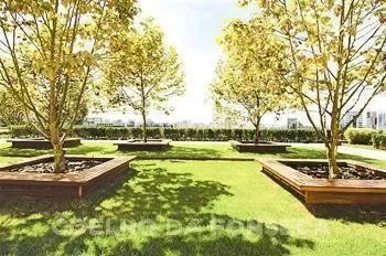 Exterior photo 3