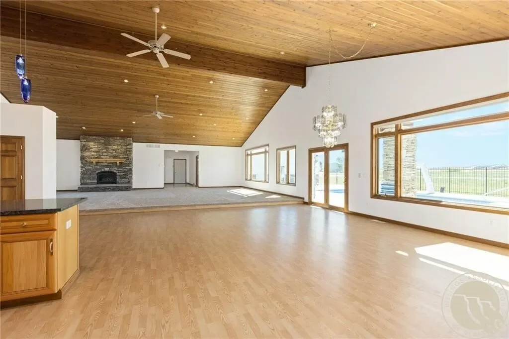 Gallery photo 11