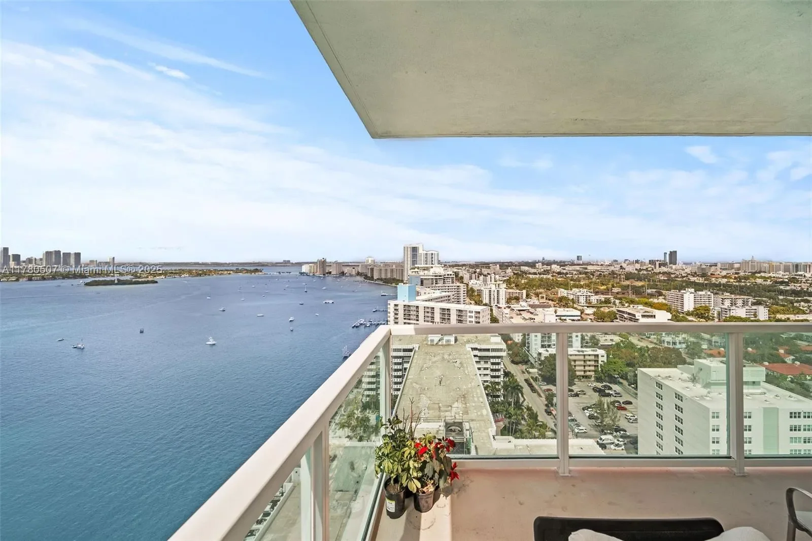 650 West Ave 2511, Miami Beach, Florida, United States. - Photo 9