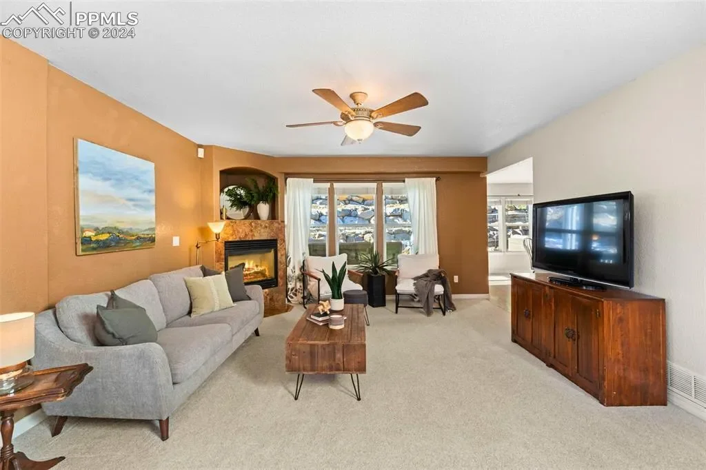 Gallery photo 6