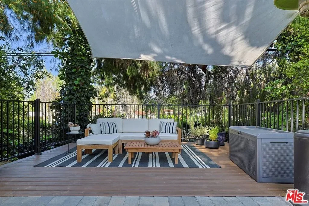 23351 Park Sorrento 71, Hidden Hills, California, United States. - Photo 1