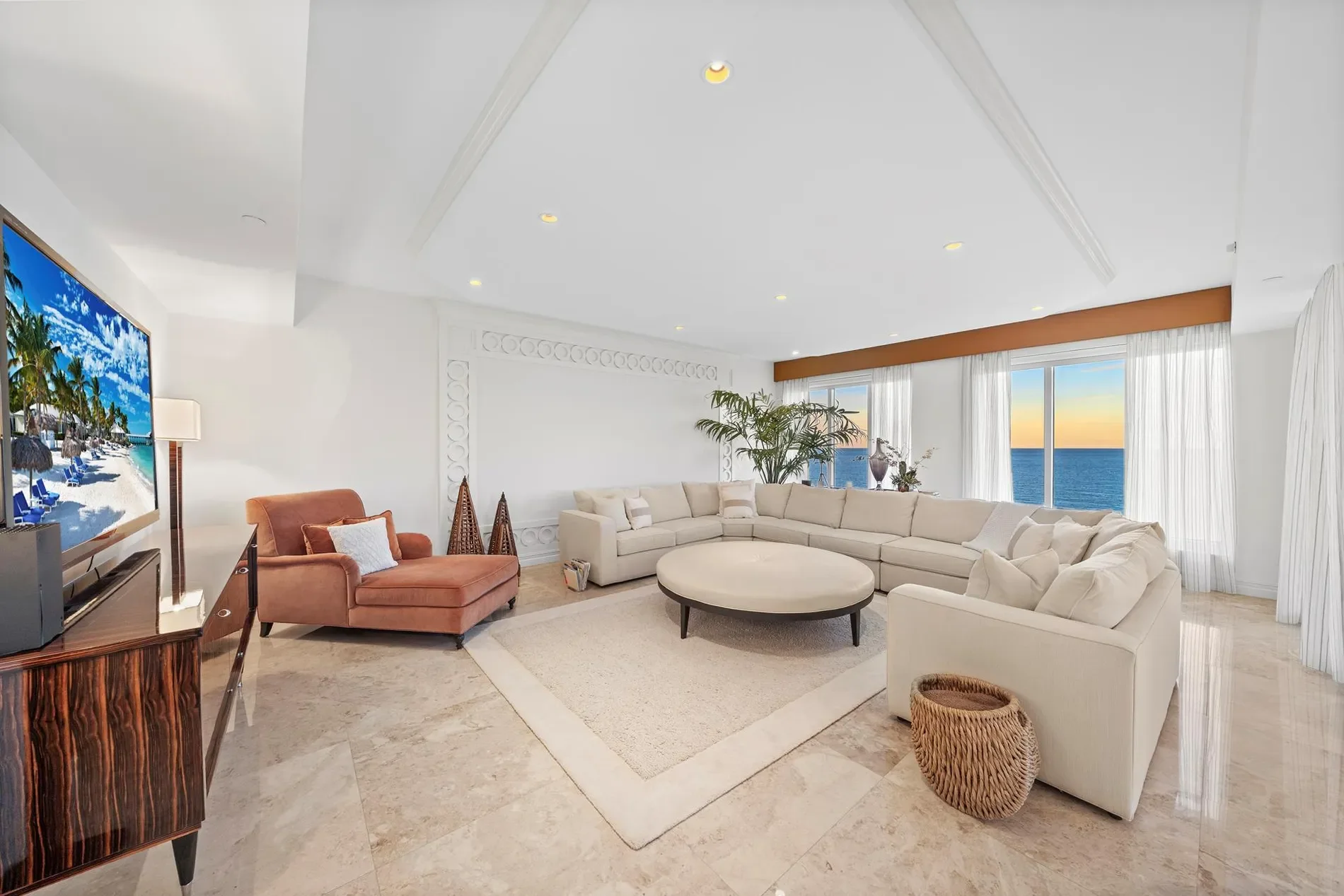 2700 N Ocean Drive, Riviera Beach, Florida, United States. - Photo 7