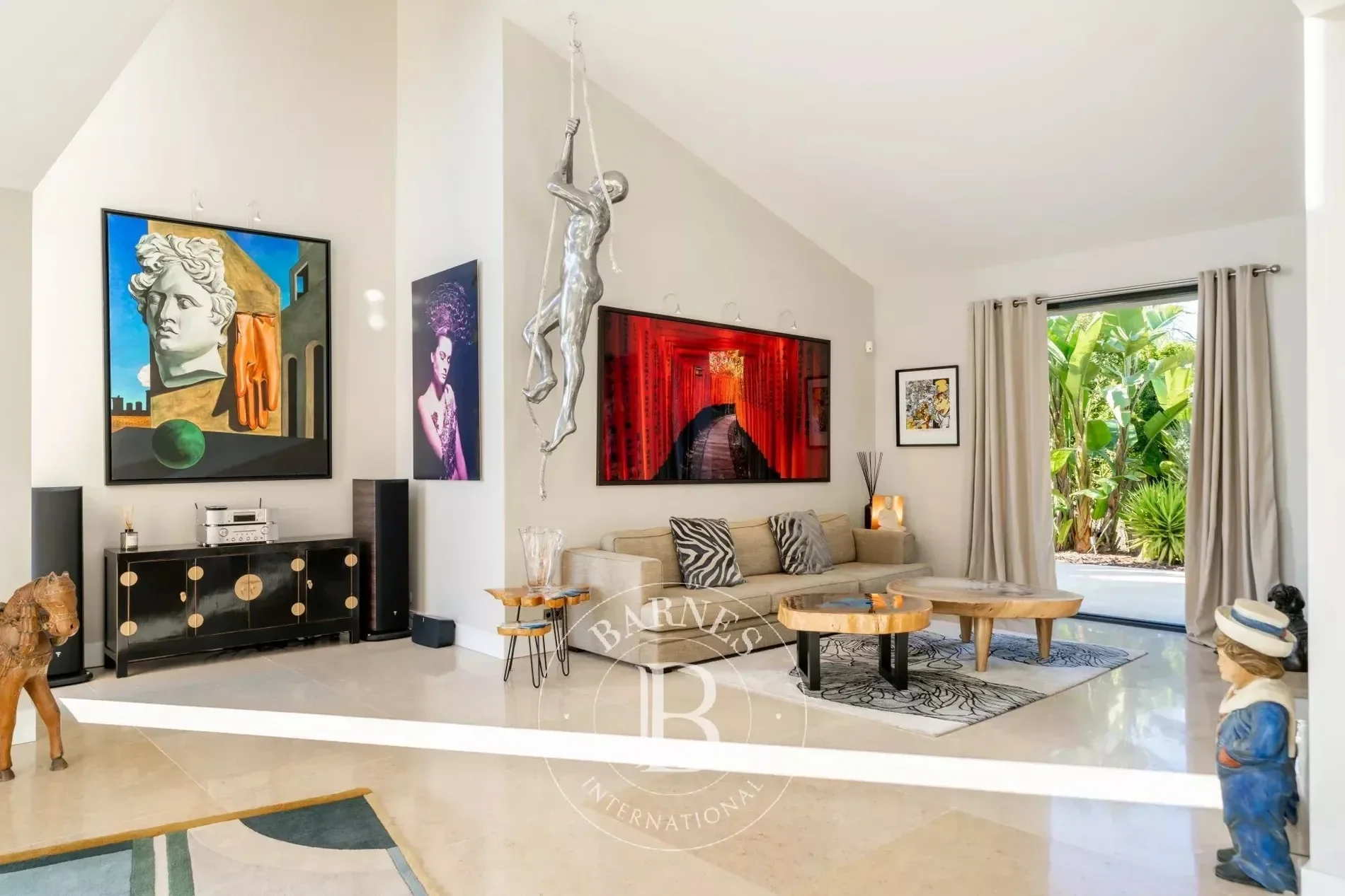 Gallery photo 4