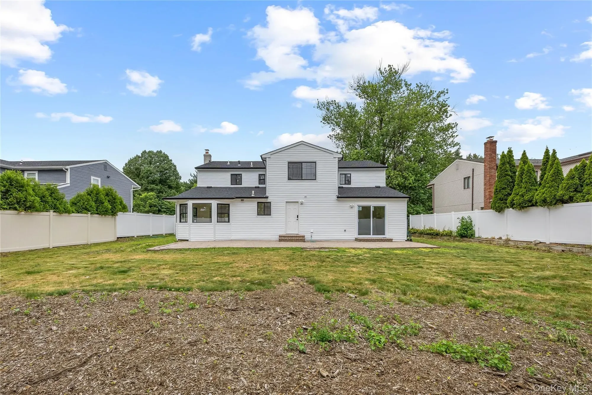 26 Roseanne Drive, Woodbury, NY 11797, Woodbury, New York, United States. - Photo 38
