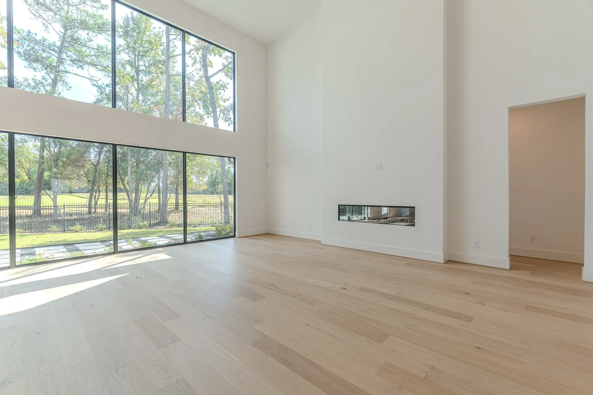 Gallery photo 8