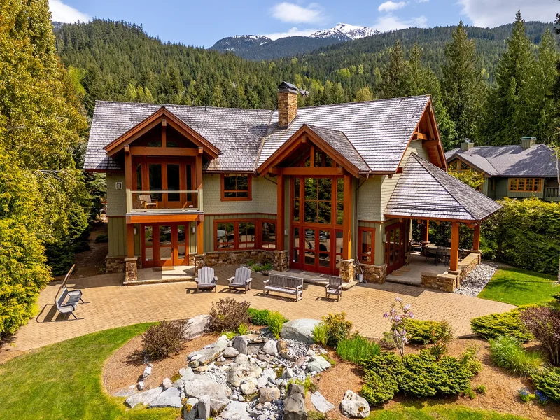 2219 Lake Placid Road, Whistler, CANADA, Whistler, British Columbia, Canada. - Photo 14