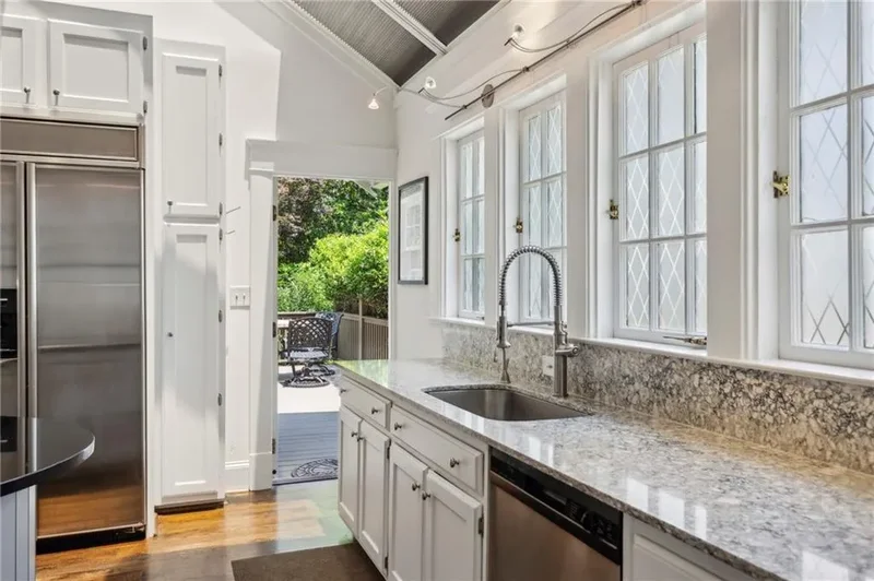 16 Walker Terrace NE, Atlanta, Georgia, United States. - Photo 22