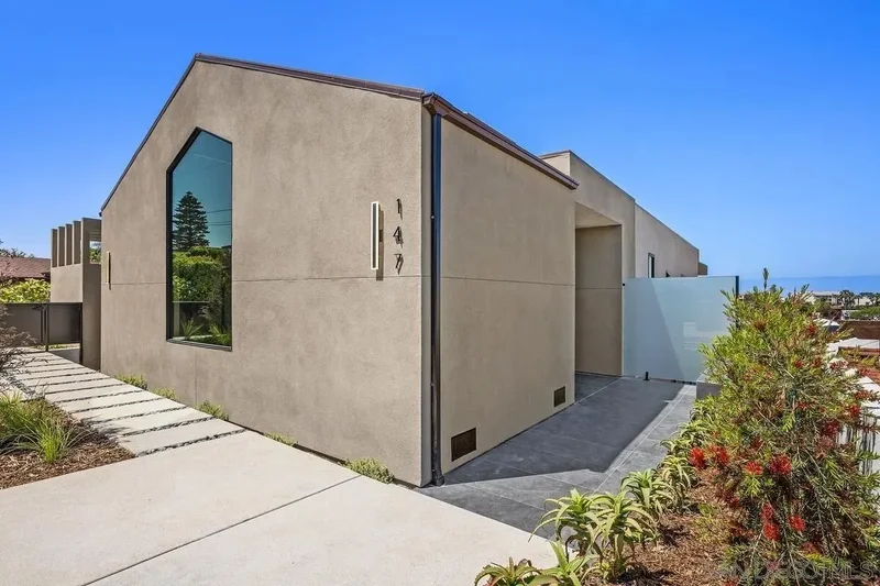 147 S Rios Ave, Solana Beach, California, United States. - Photo 27