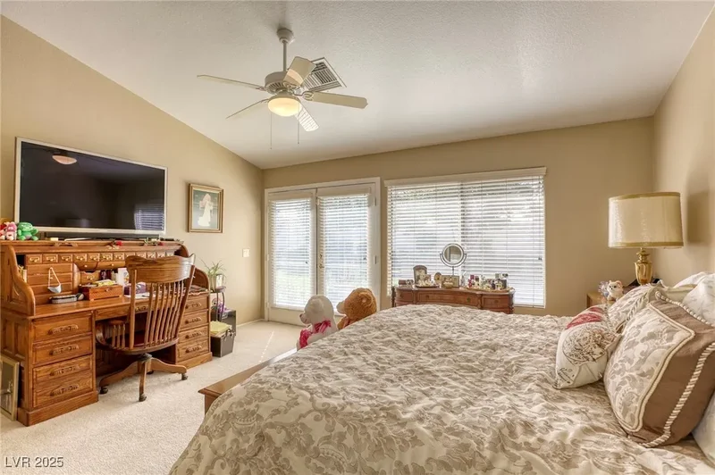 9201 Yucca Blossom Drive, Las Vegas, NV 89134, Las Vegas, Nevada, United States. - Photo 32