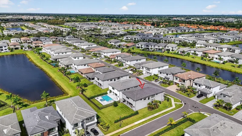 8284 Royal County Down Road, Boca Raton, FL 33434, Boca Raton, Florida, United States. - Photo 70