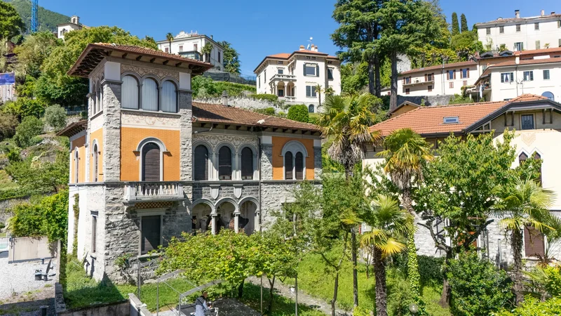 Historic Villa In The Centre Of Menaggio – Stunning Lake View