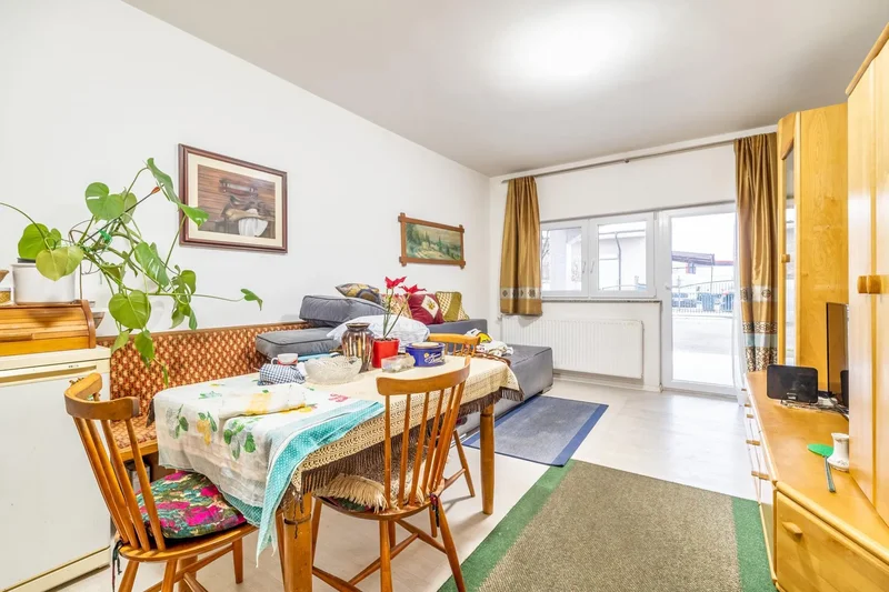 Zagreb, Sesvete, 2 attractive houses of 458 m2