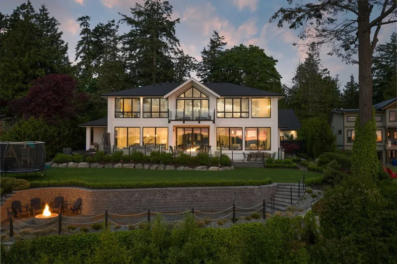8425 Lochside Drive, Central Saanich, BC, V8M1T9, CANADA, Saanichton, British Columbia, Canada. - Photo 28