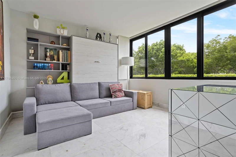 610 Harbor Cir, Key Biscayne, Florida, United States. - Photo 21