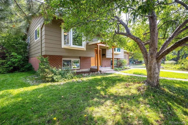 Single Family Residence in Boulder