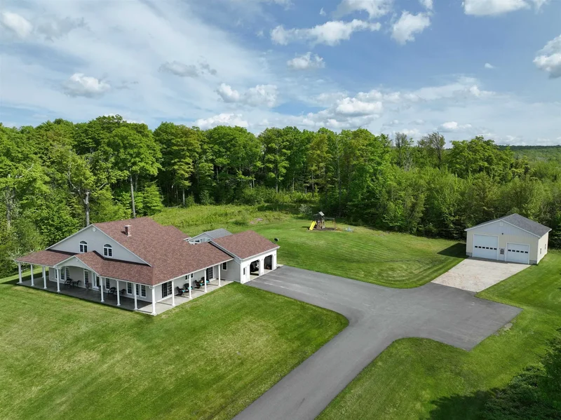 1165 VT Route 100, Newport Town, VT 05857, Newport, Vermont, United States. - Photo 5